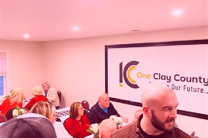 escort Clay Center