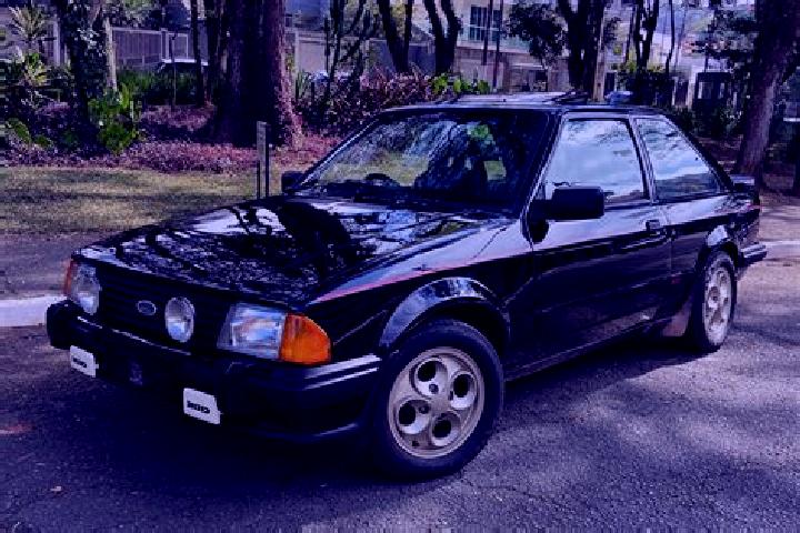 escort Comlausa