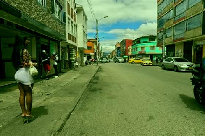 escort Comuna Radomiresti