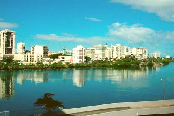 escort Condado