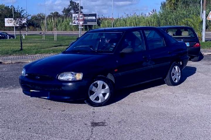 escort Conde-Folie