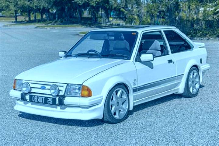 escort Cootehill
