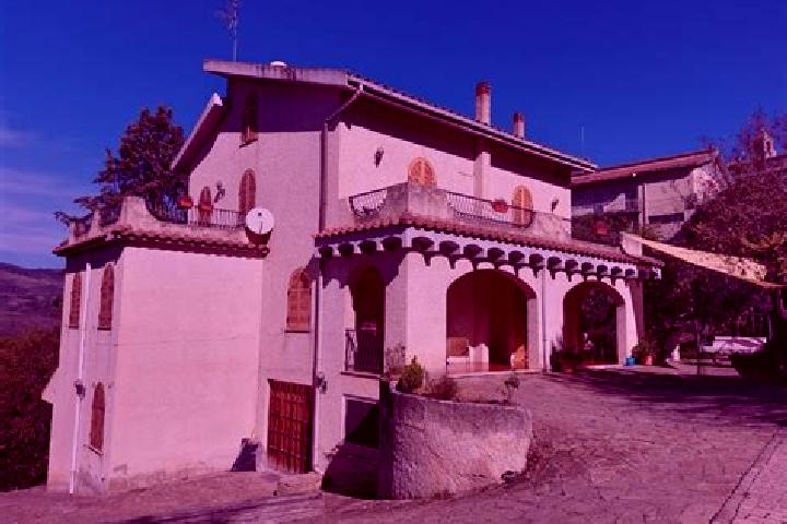 escort Corleto Perticara