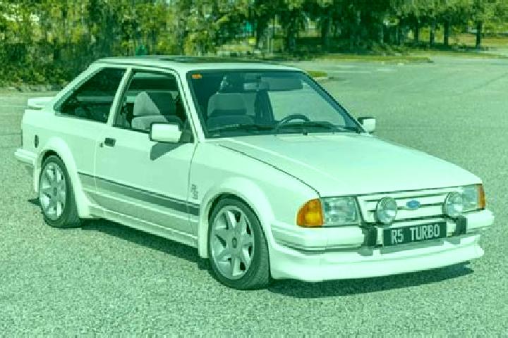 escort Cormoz