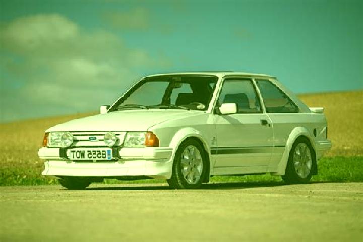 escort Courcoury