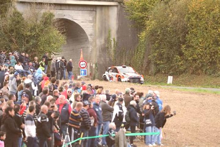 escort Courtonne-la-Meurdrac