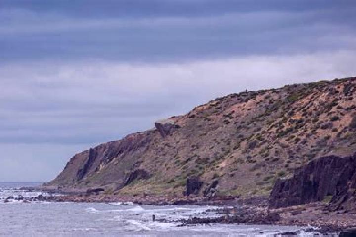 escort Cove Cliff