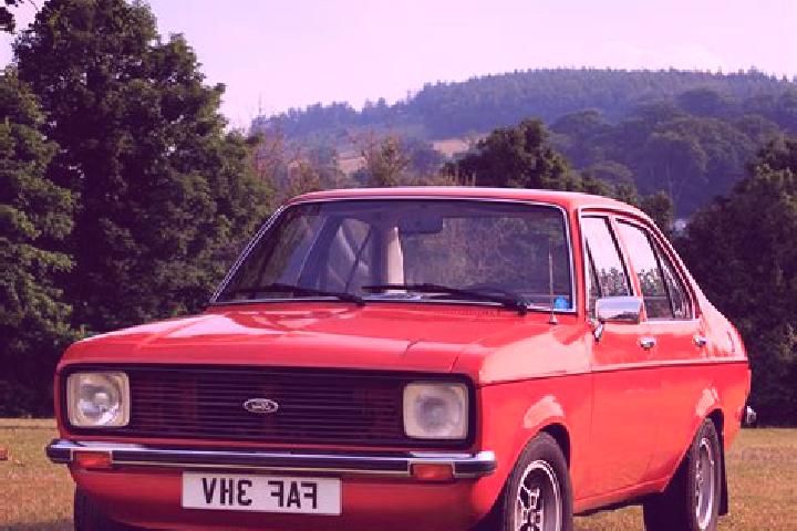 escort Cowley