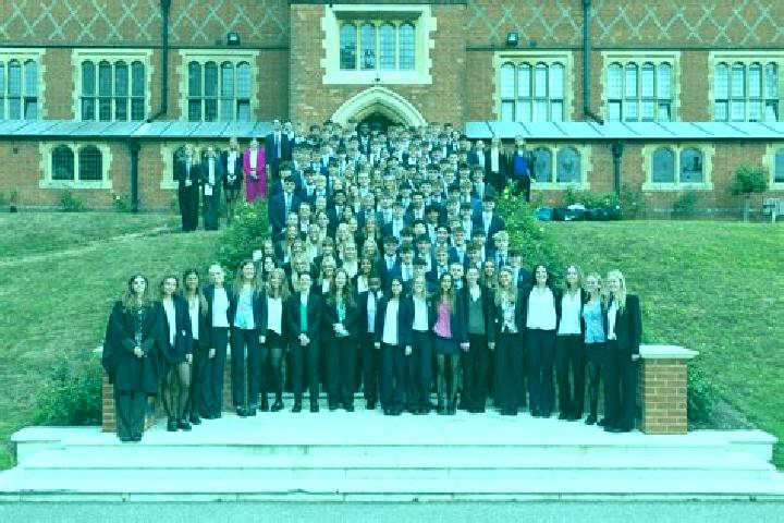 escort Cranleigh