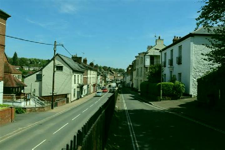 escort Crediton