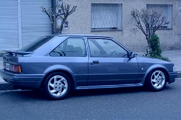 escort Cumpich
