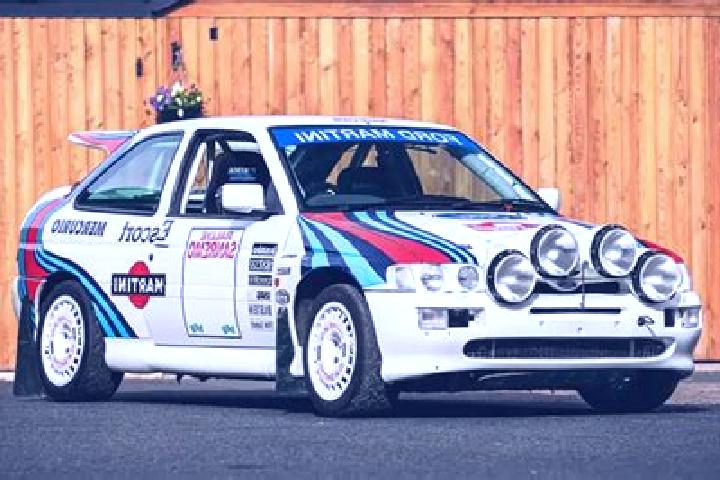 escort Curti