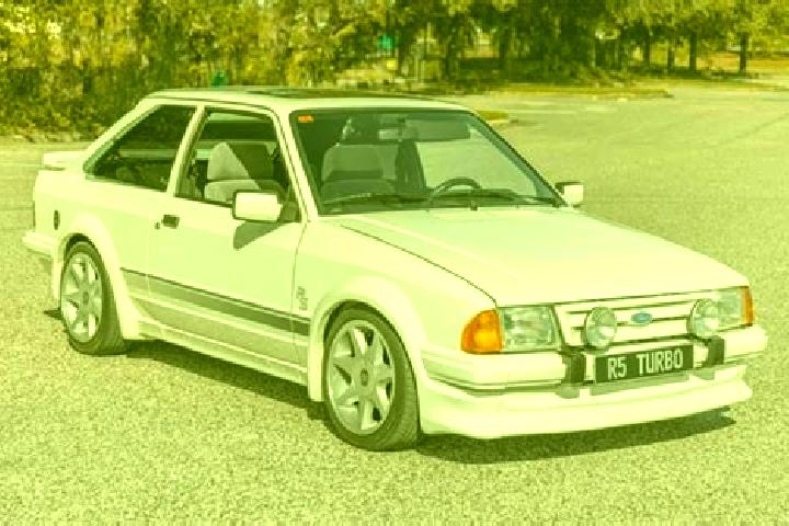 escort Cwmann