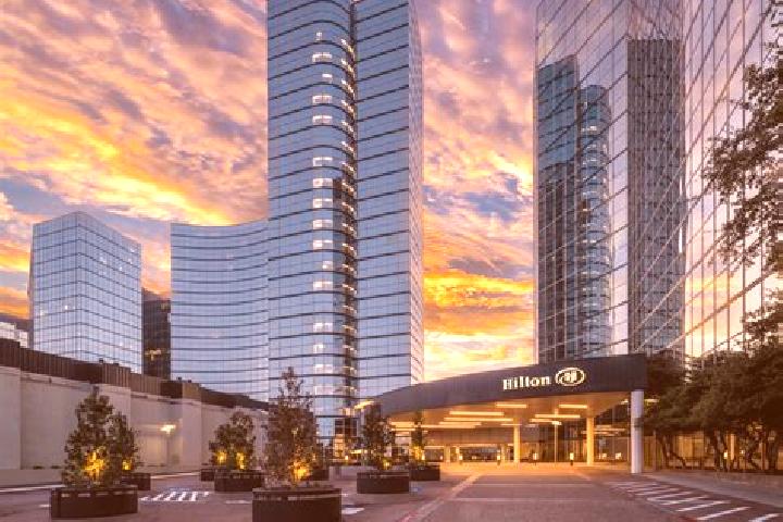 escort Dallas Center
