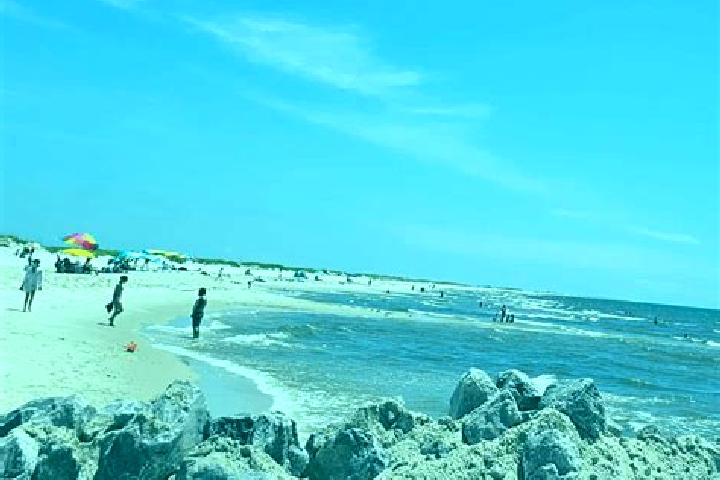 escort Dauphin Island