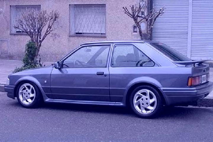 escort Debrimou