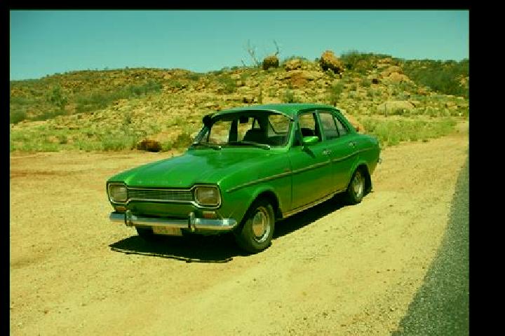 escort Deh Cheshmeh