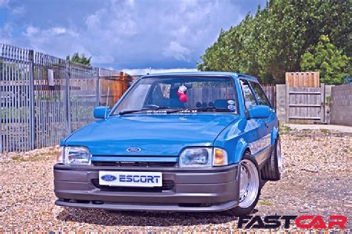 escort Dehmolla