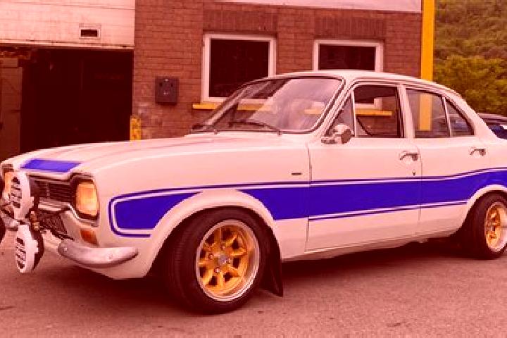 escort Dewdney