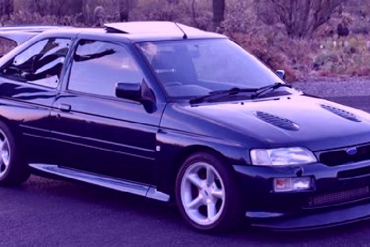 escort Dhatau
