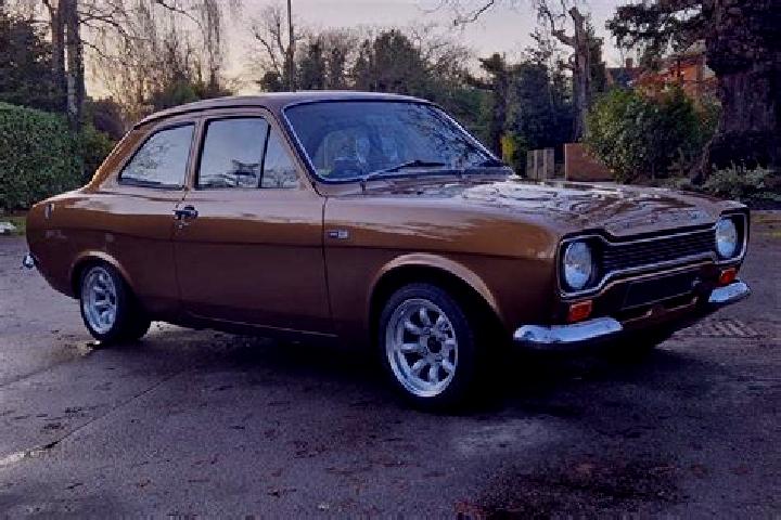 escort Diasson