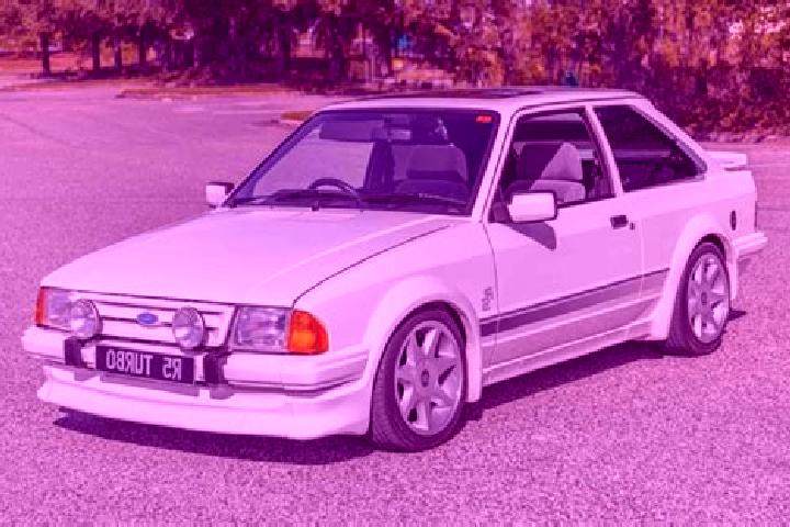escort Diatenyoa