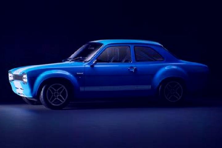 escort Dumoga