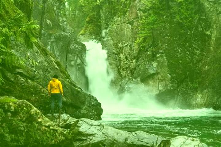 escort Duncan Falls