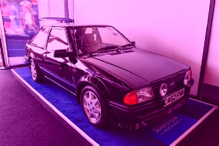 escort Dwyran