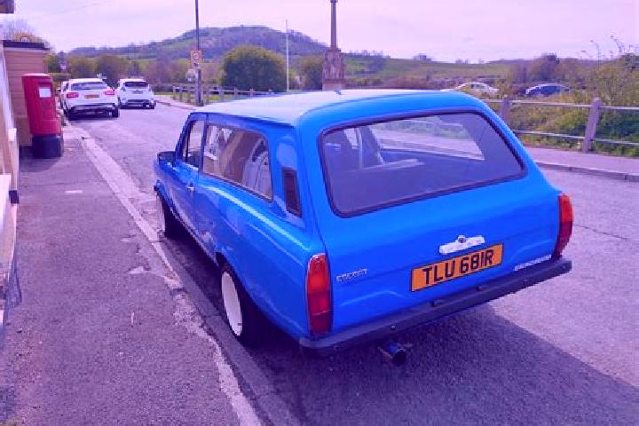 escort East Brent