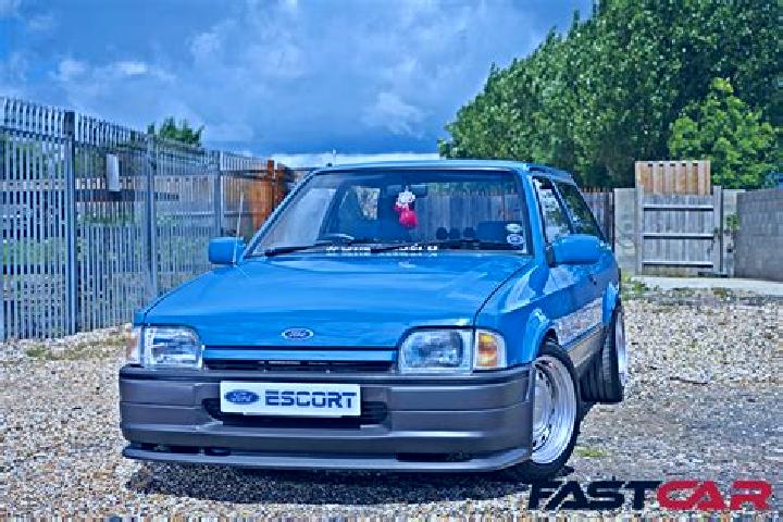 escort Ecully
