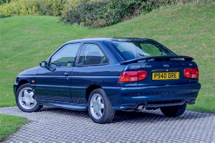 escort Ehrenhain