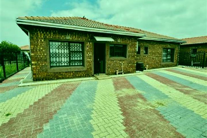 escort eMbalenhle