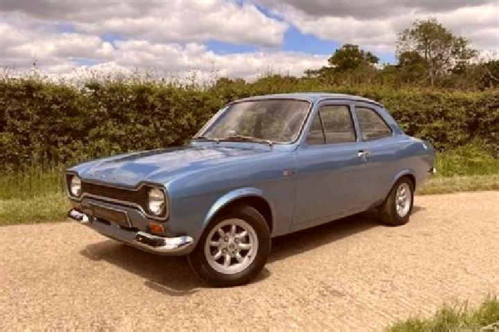 escort Equevillon