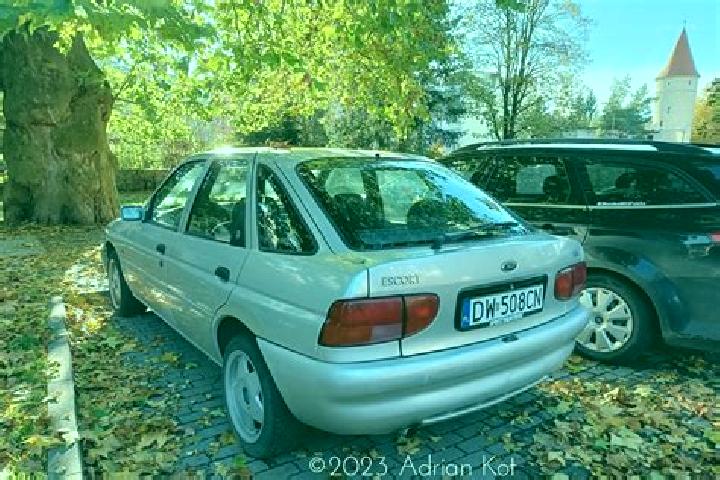 escort Escoussens