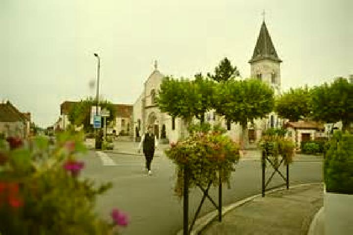 escort Etroussat