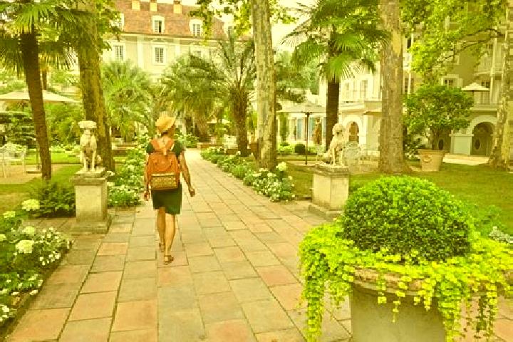 escort Eugenie-les-Bains