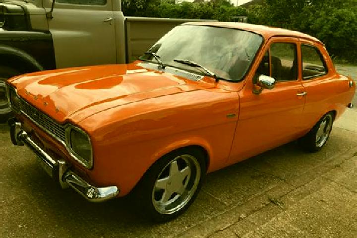 escort Eystrup