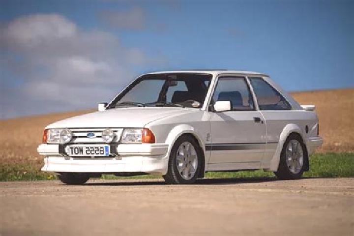 escort Farmborough