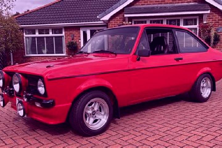 escort Fenstanton