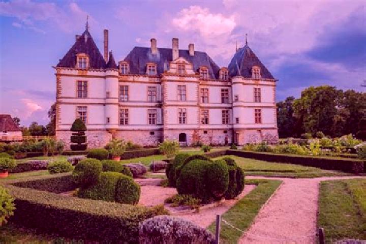 escort Ferolles-Attilly