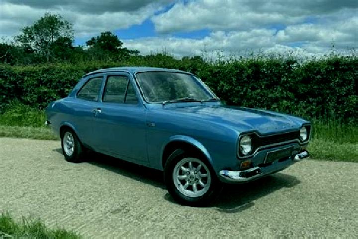 escort Fier