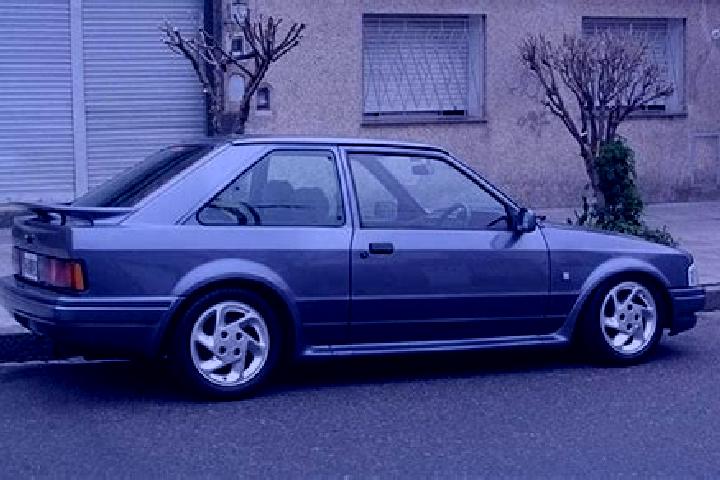 escort Flueelen