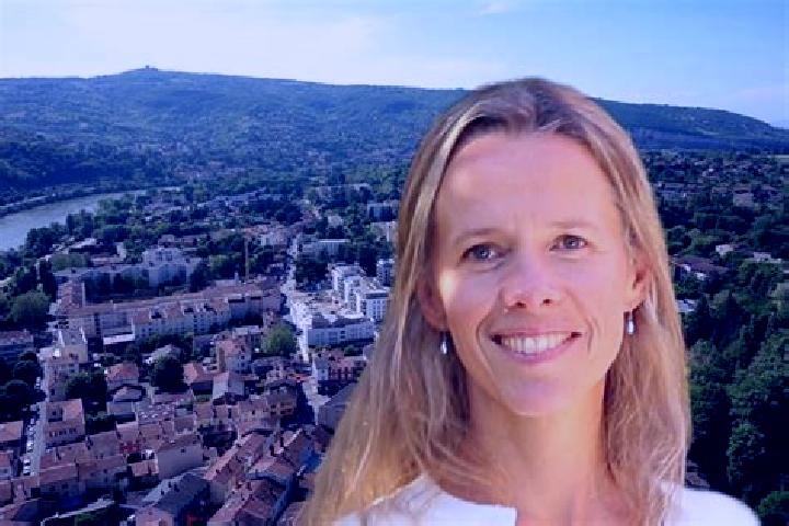 escort Fontaines-sur-Saone