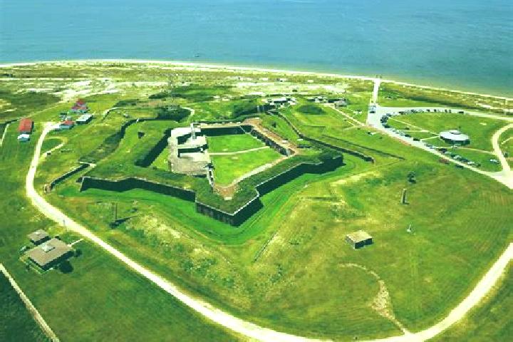 escort Fort Edward