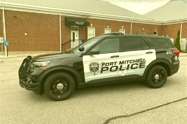 escort Fort Mitchell