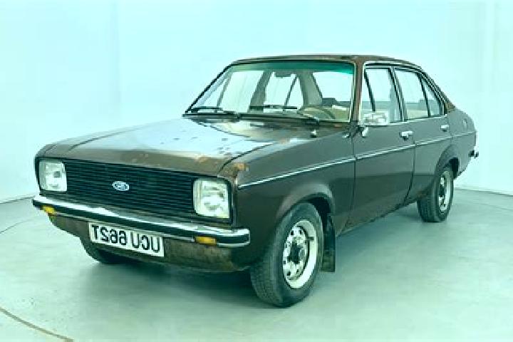 escort Fully