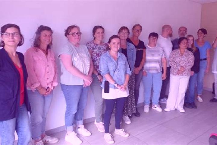 escort Gesnes-le-Gandelin