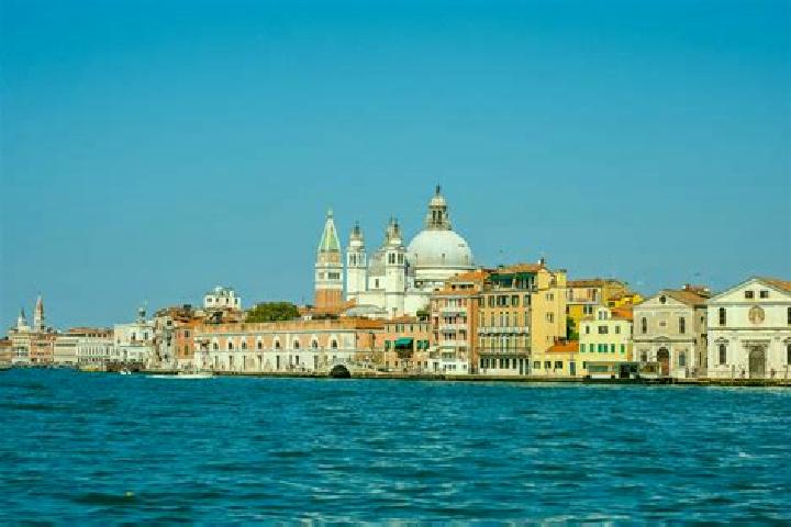 escort Giudecca