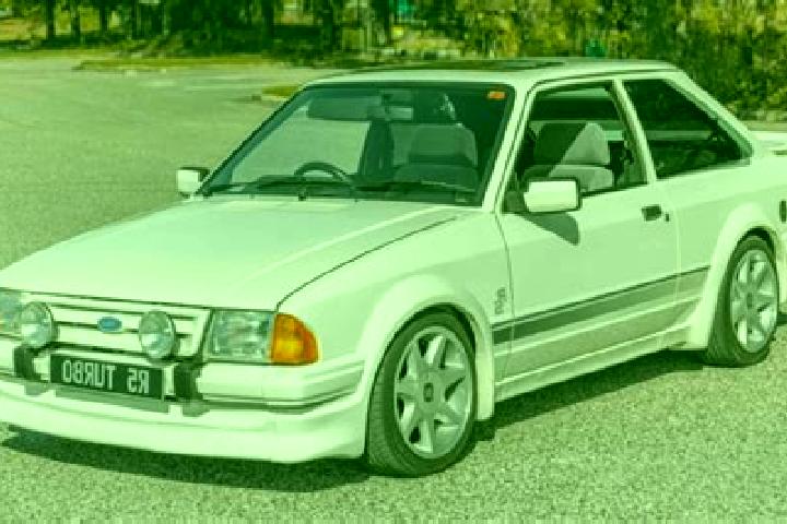 escort Glatik